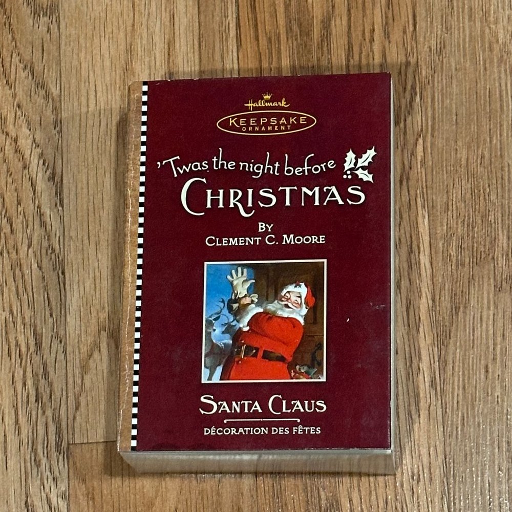 Hallmark Keepsake Ornament 'Twas The Night Before Christmas' Santa Claus 2001